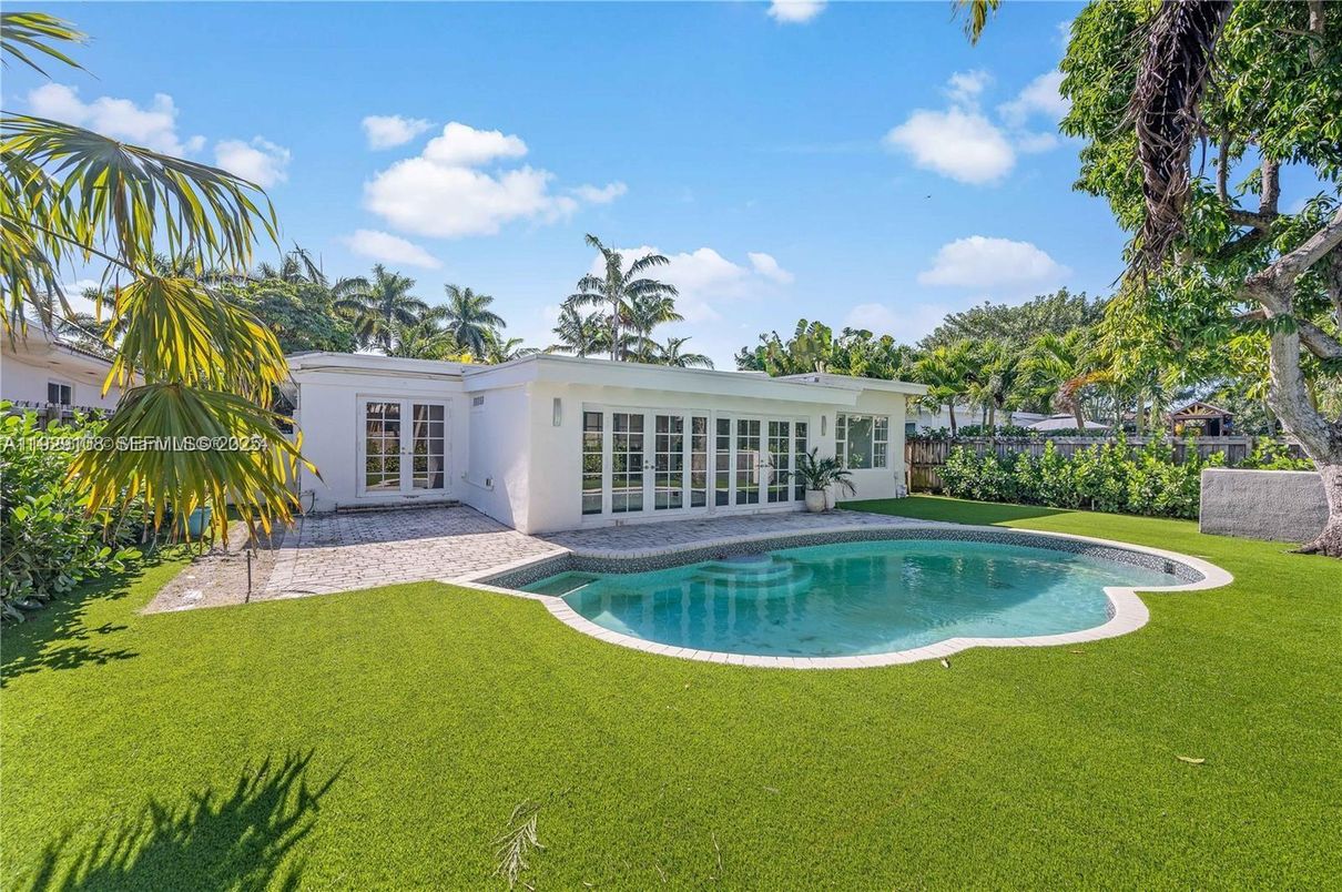 Backyard, Exterior, Pool