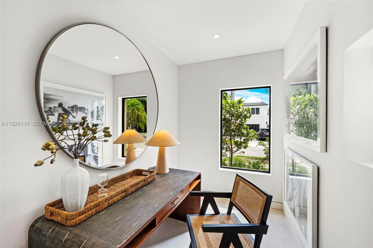 Interior, Recessed Lighting