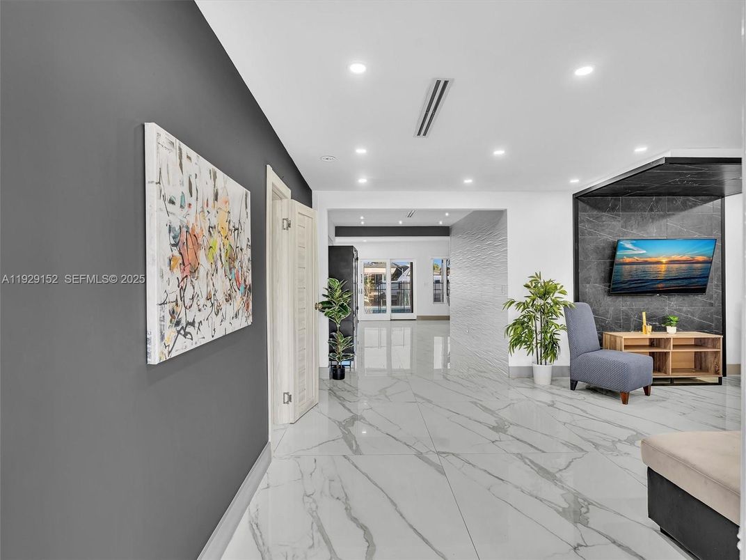 Interior, Marble, Recessed Lighting