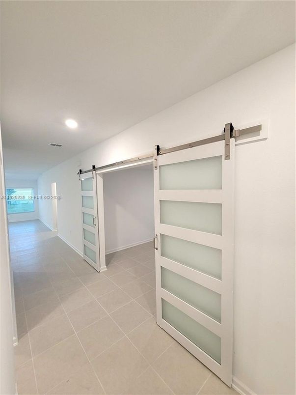 Interior, Recessed Lighting