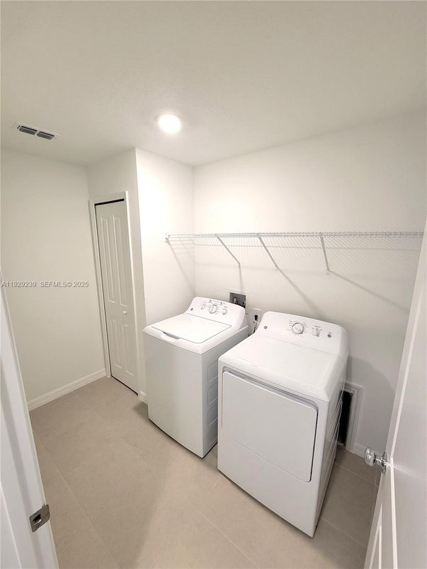 Interior, Recessed Lighting, Utility Closets, Washer