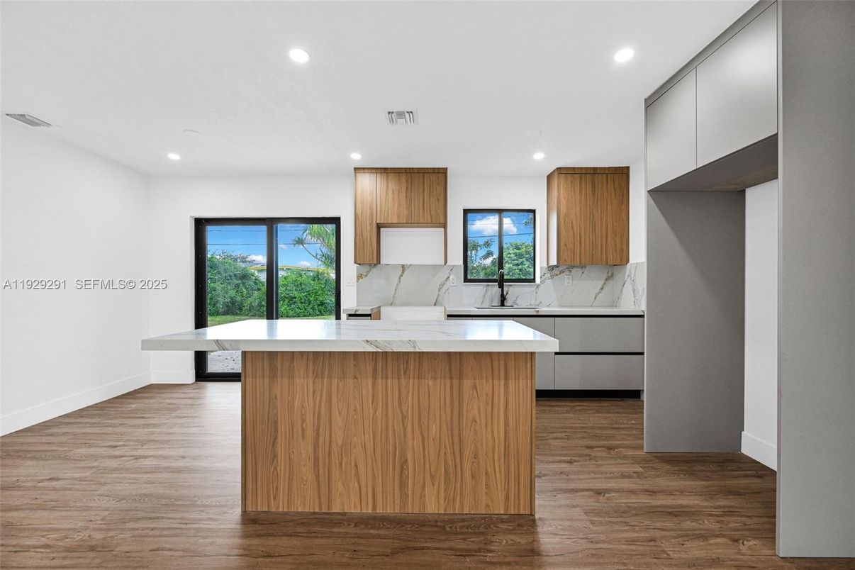 Interior, Kitchen, Marble Walls, Recessed Lighting, Wood Texture Flooring