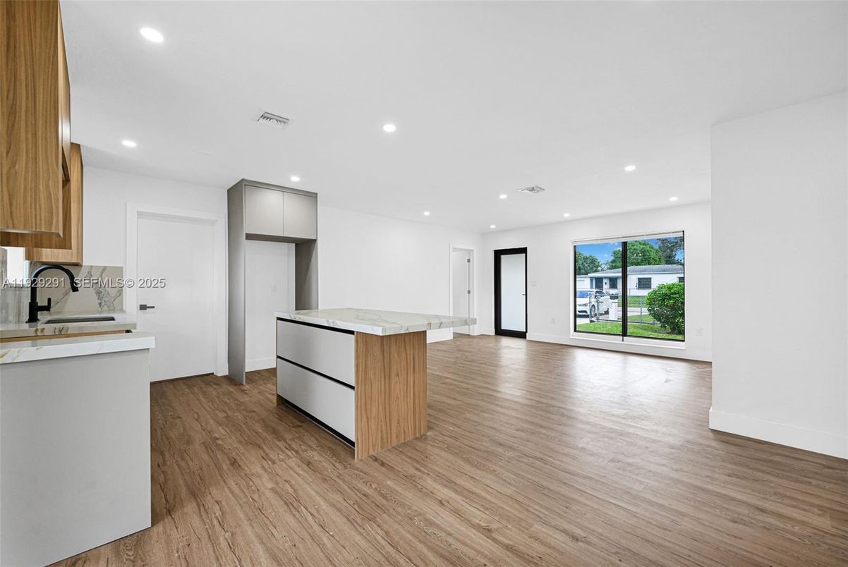 Interior, Kitchen, Recessed Lighting, Wood Texture Flooring