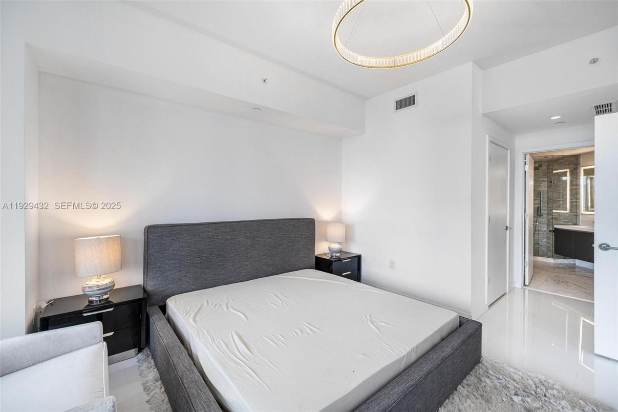 Bedroom, Interior, Recessed Lighting