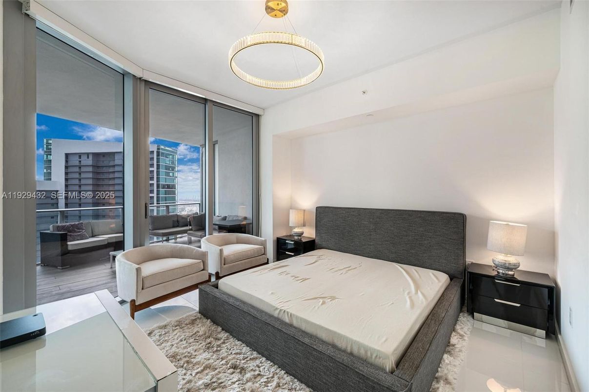 Bedroom, Interior, Pendant Lights, Wood Texture Flooring