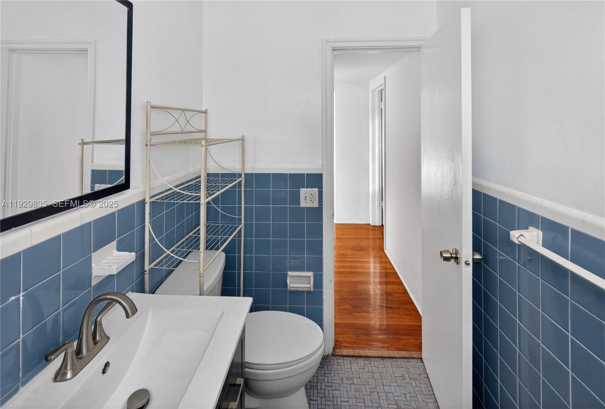 Bathroom, Interior, Wood Texture Flooring