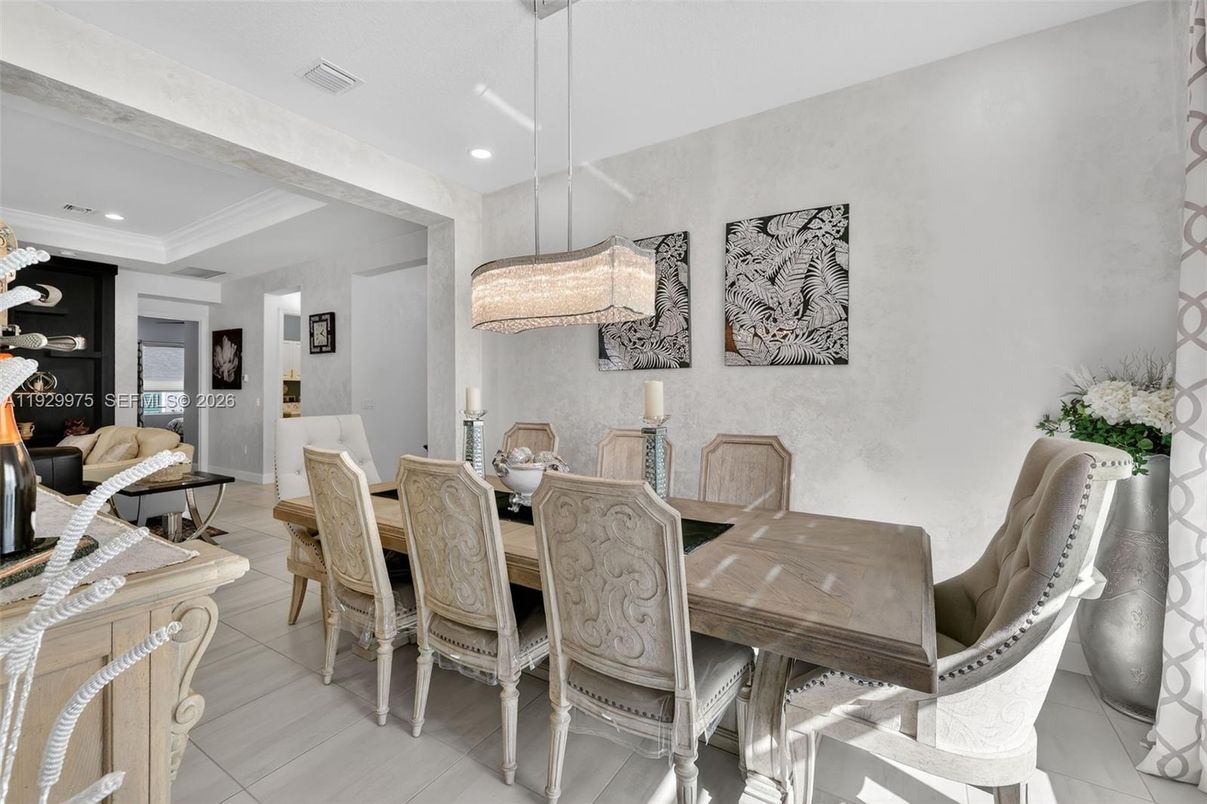 Chandelier, Dining room, Interior, Pendant Lights, Recessed Lighting