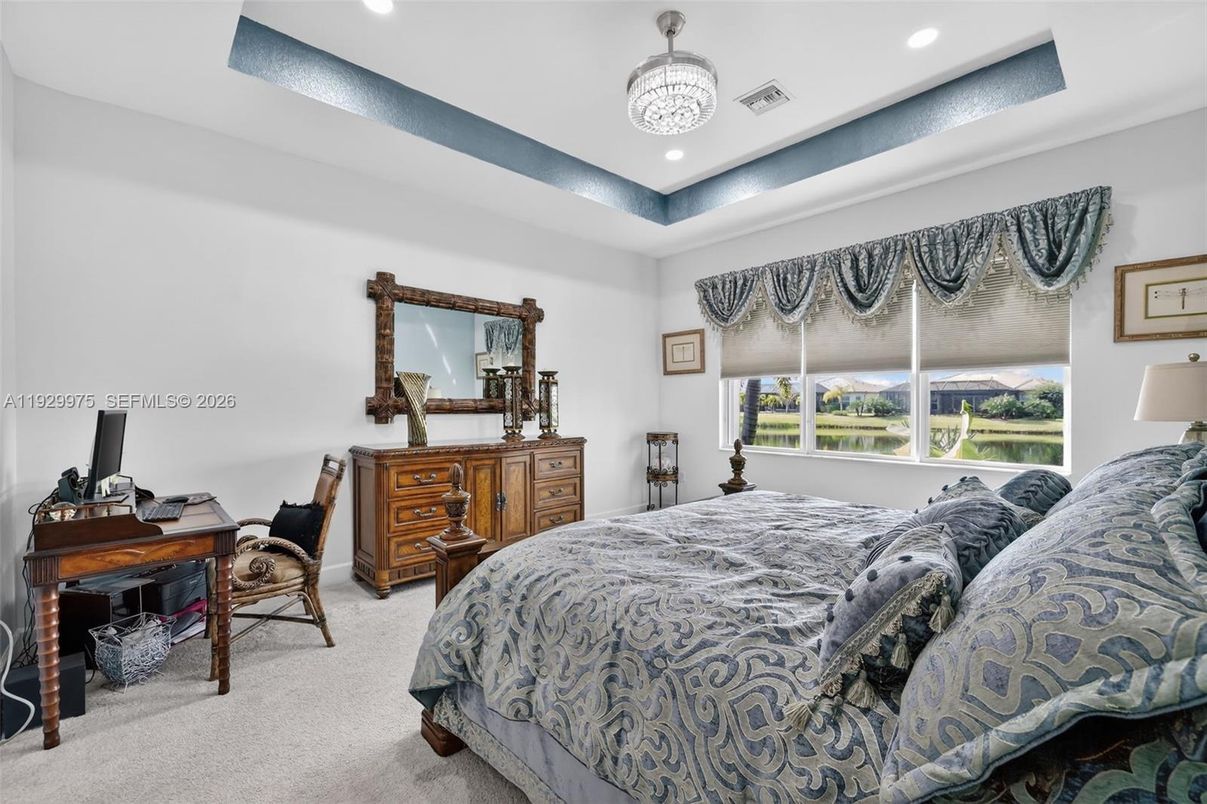 Bedroom, Home Office, Interior, Pendant Lights, Recessed Lighting