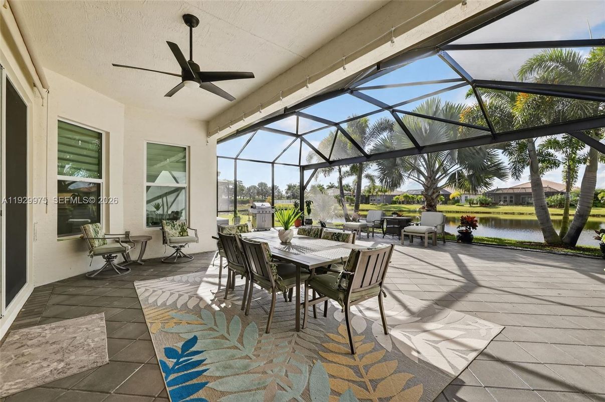 Dining room, Glass Ceilings, Interior, Sun Room, Water