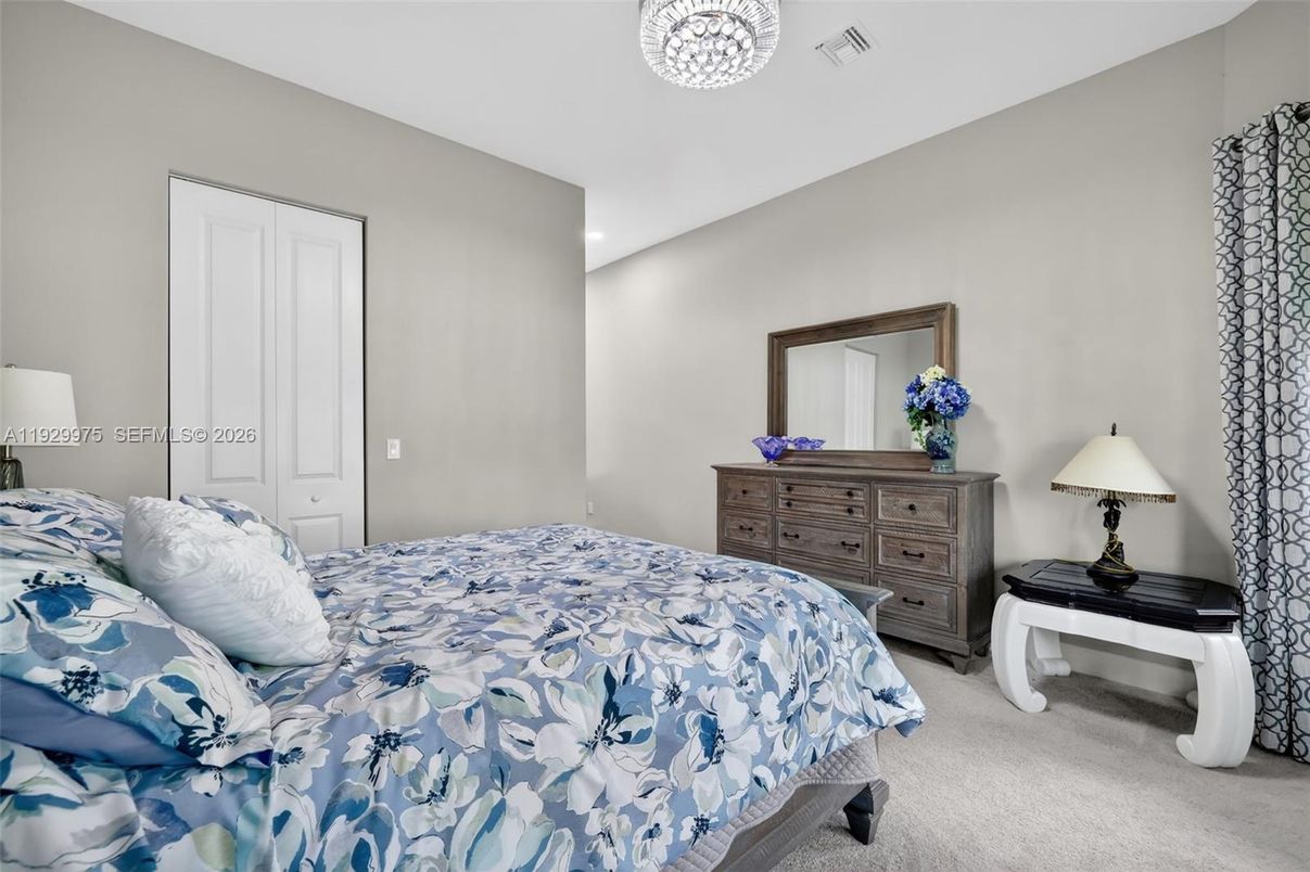 Bedroom, Interior, Recessed Lighting