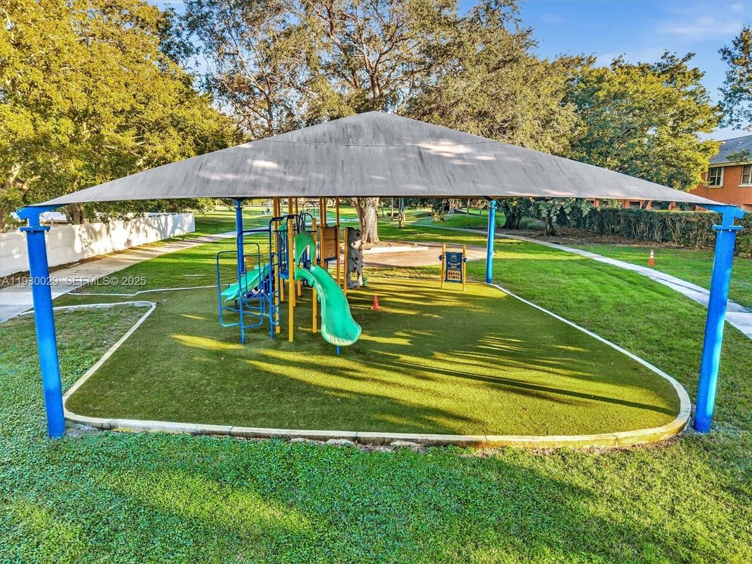 Backyard, Exterior, Playground