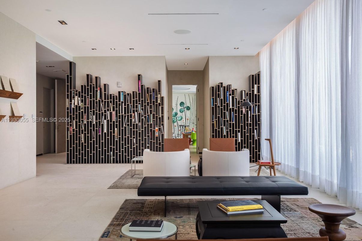 Interior, Living room, Recessed Lighting, Wine Storage