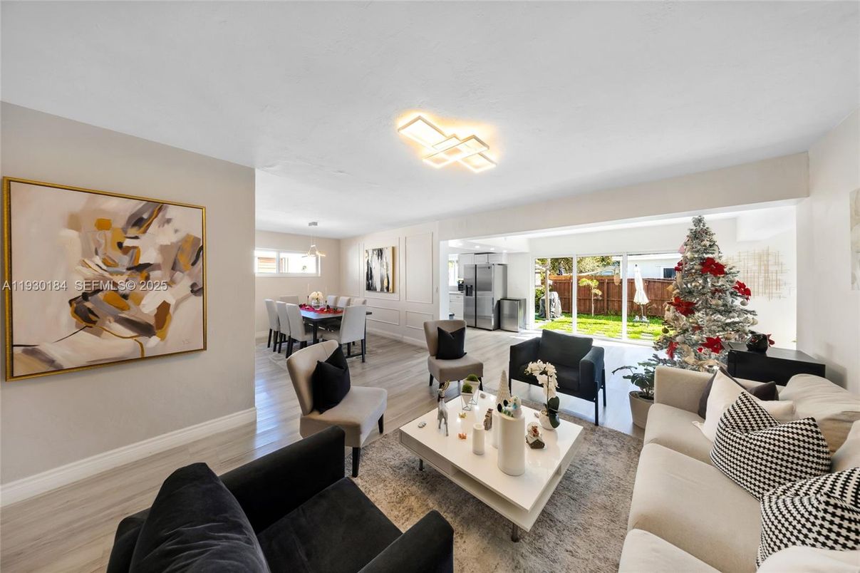Dining room, Interior, Living room, Pendant Lights, Wood Texture Flooring
