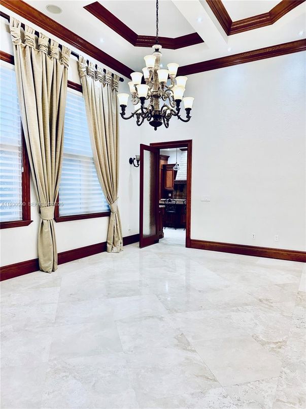 Chandelier, Empty room, Interior, Recessed Lighting