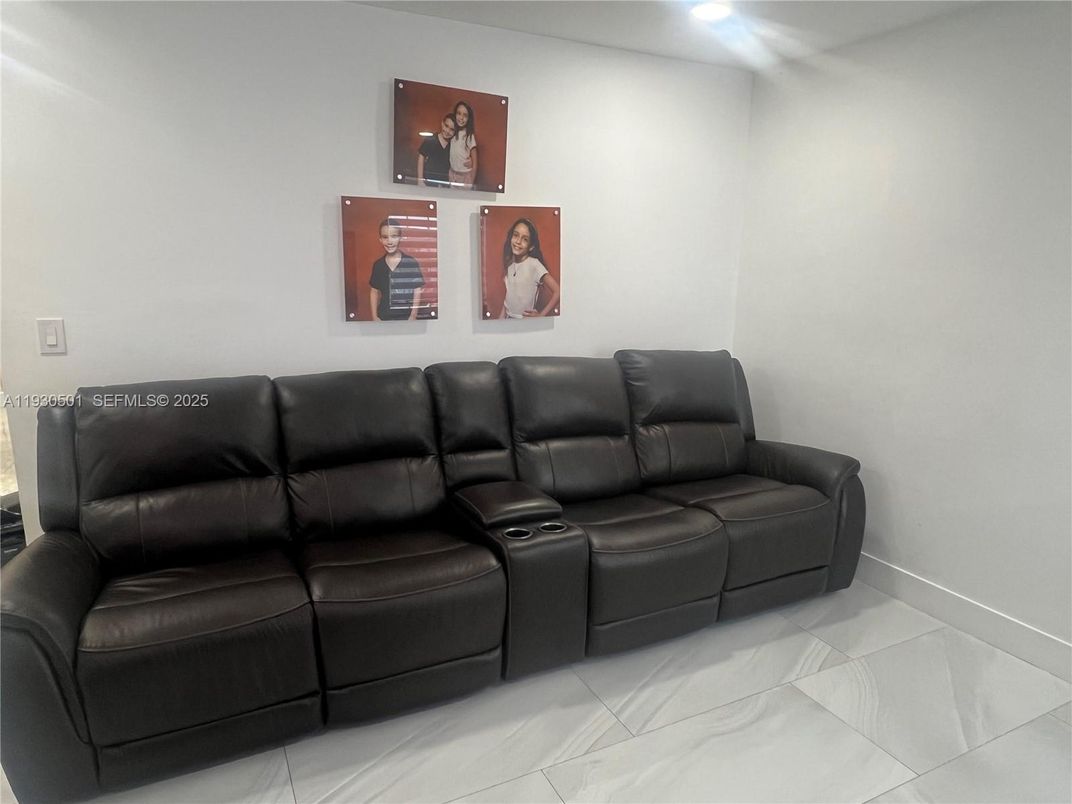 Home Theatre Room, Interior