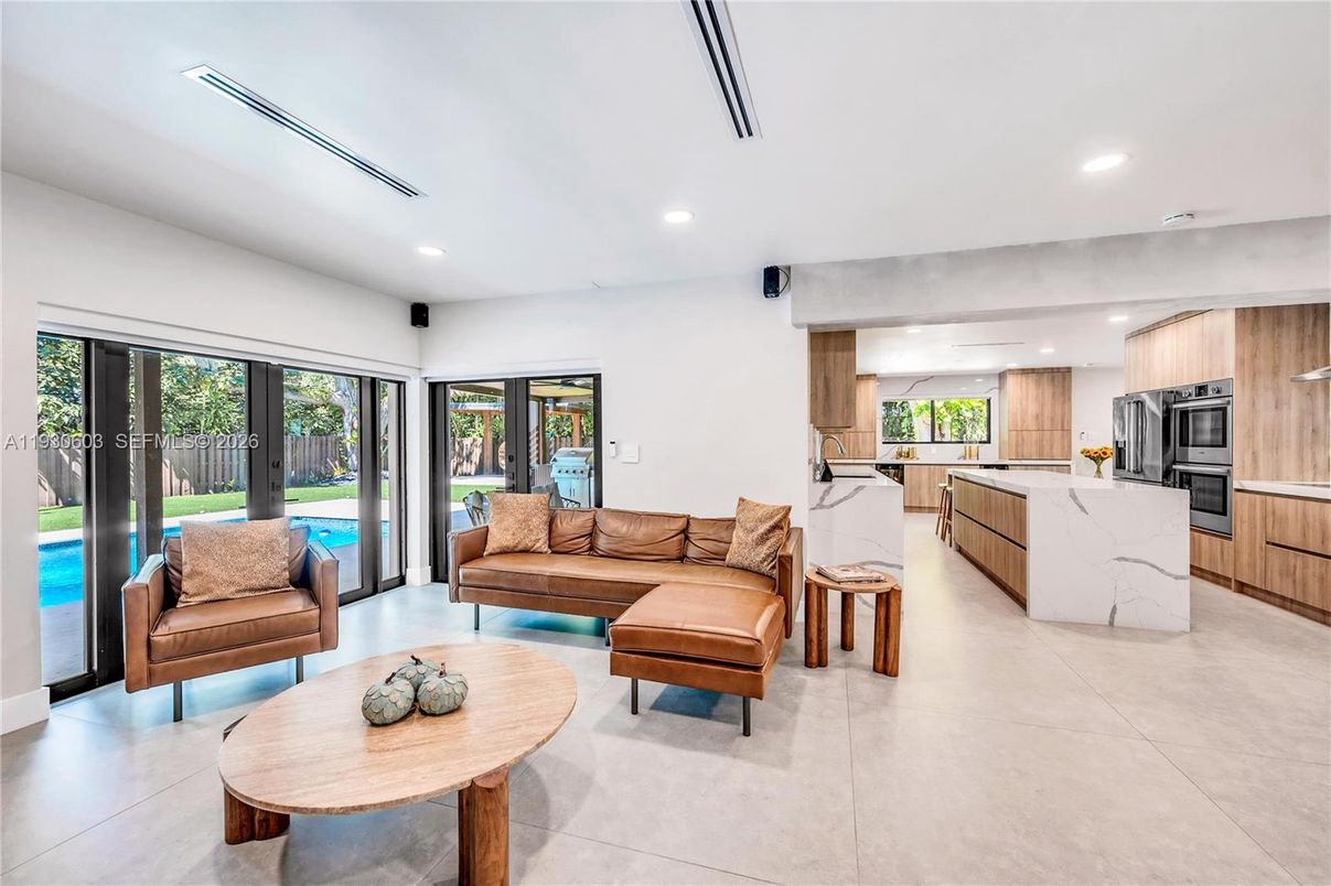 Interior, Kitchen, Living room, Recessed Lighting