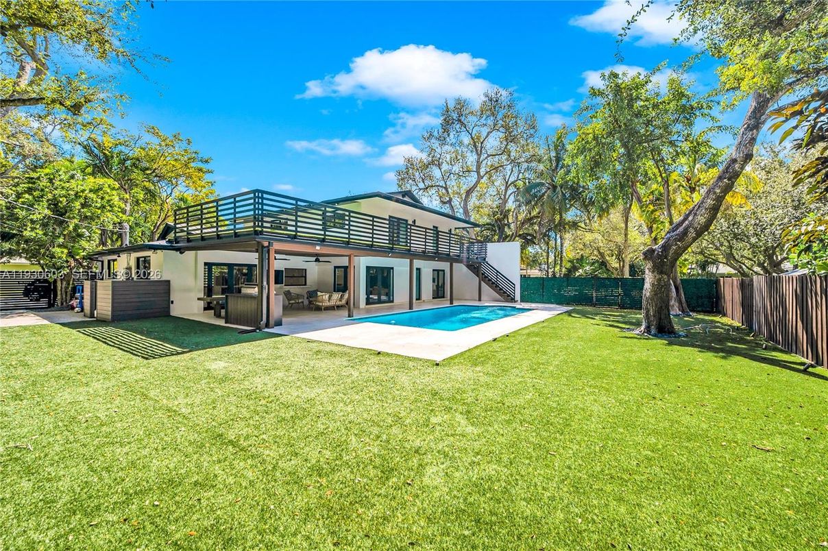 Backyard, Exterior, Pool