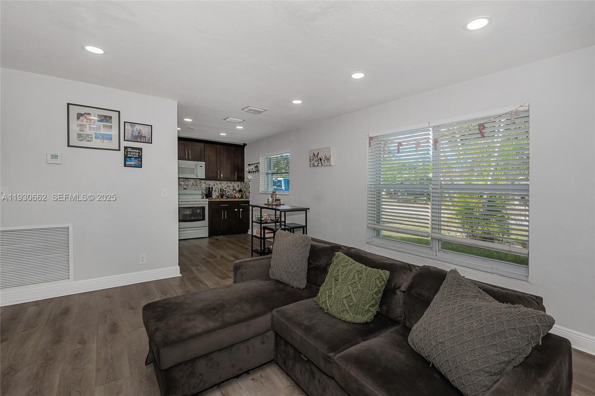 Dining room, Interior, Kitchen, Living room, Recessed Lighting, Wood Texture Flooring