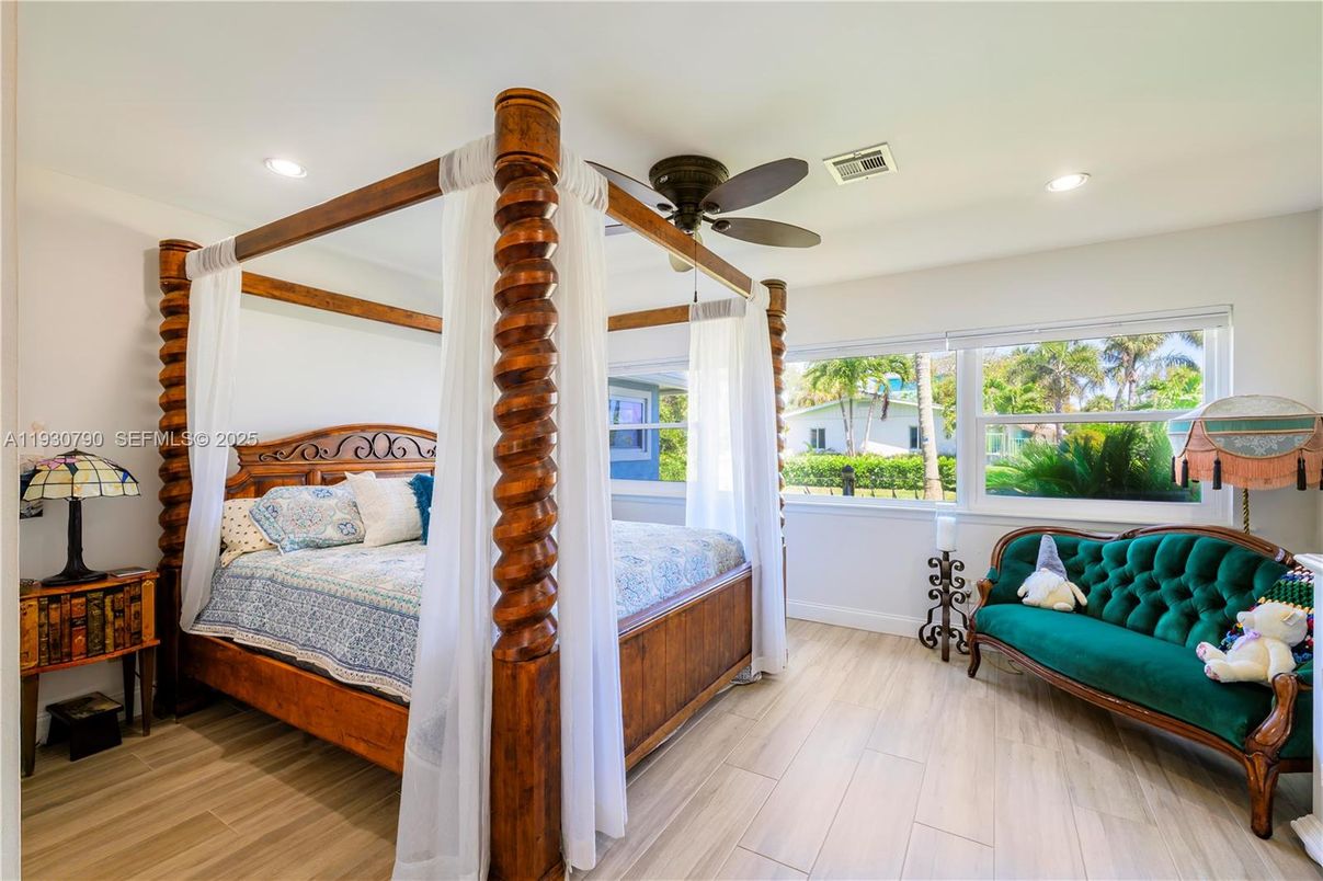 Bedroom, Interior, Recessed Lighting, Wood Texture Flooring