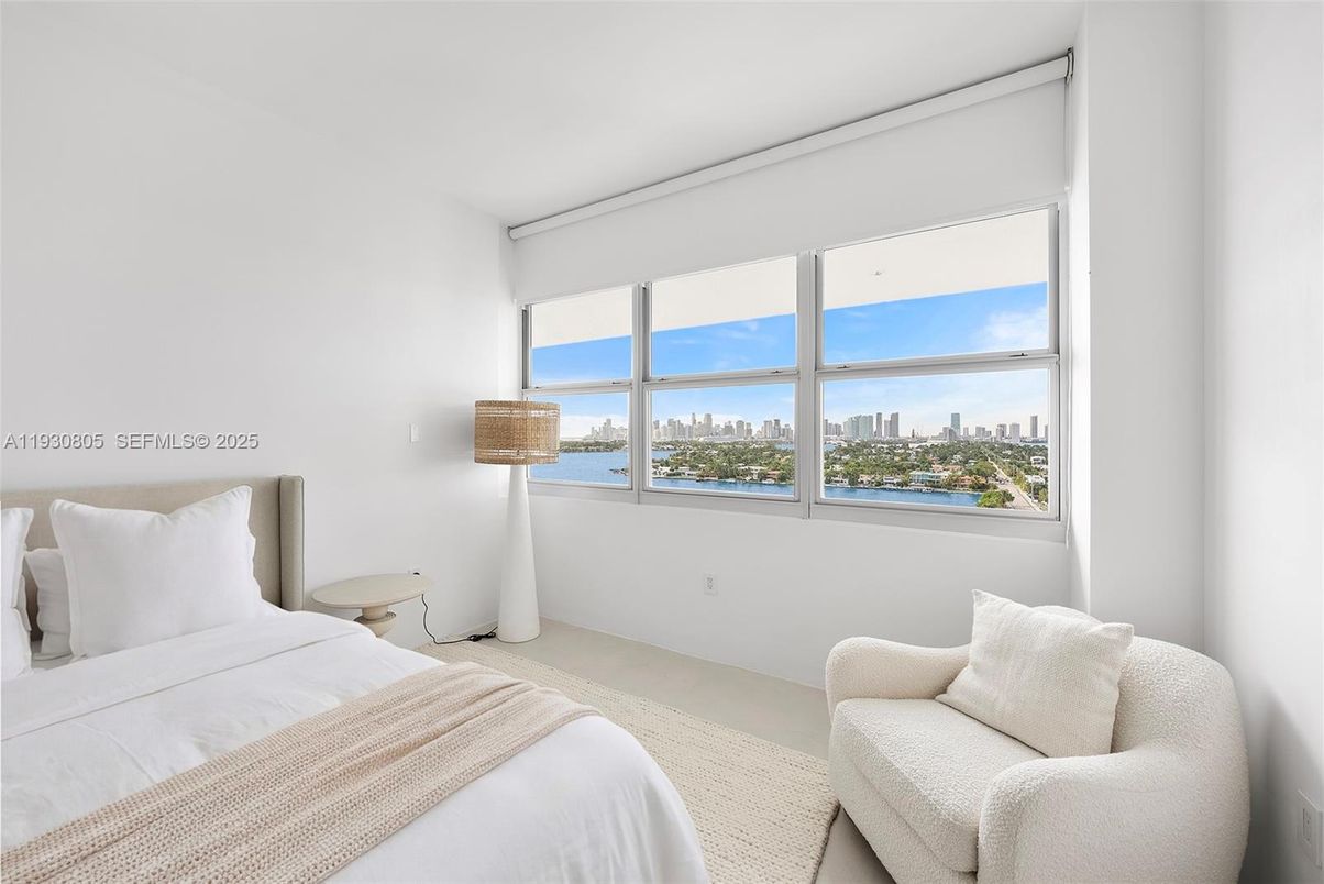 Bedroom, Interior, Water