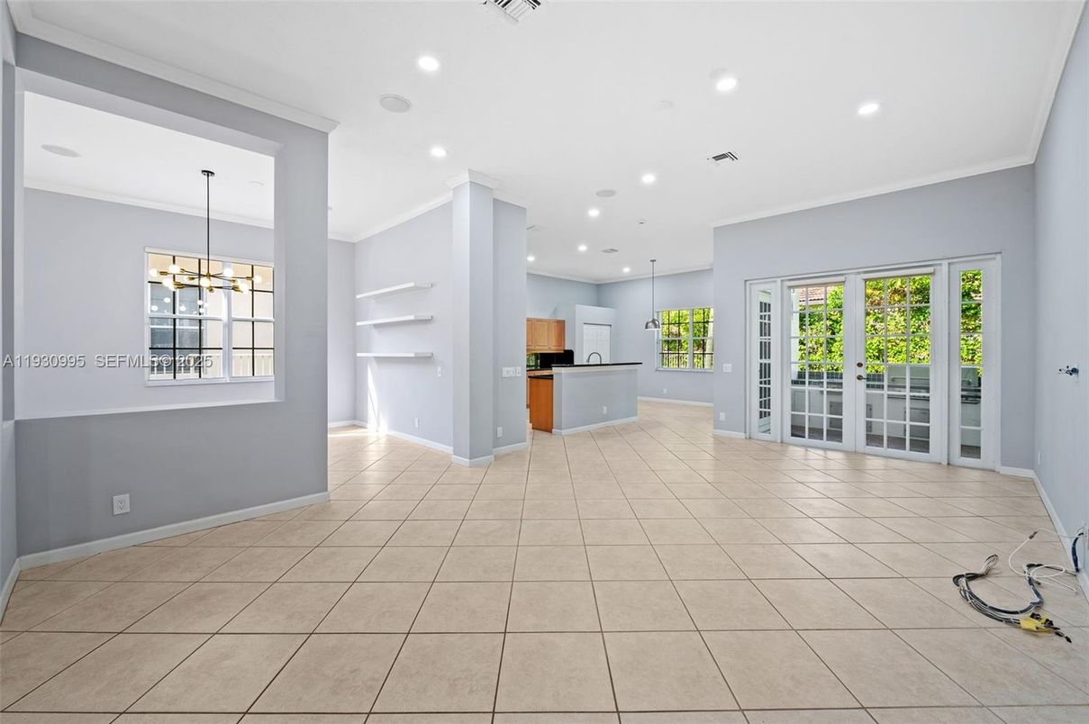Empty room, Interior, Kitchen, Pendant Lights, Recessed Lighting