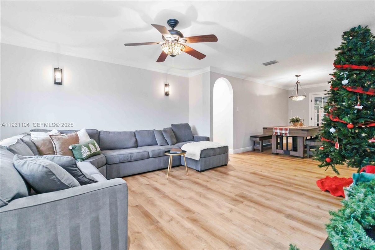 Dining room, Interior, Living room, Pendant Lights, Wood Texture Flooring