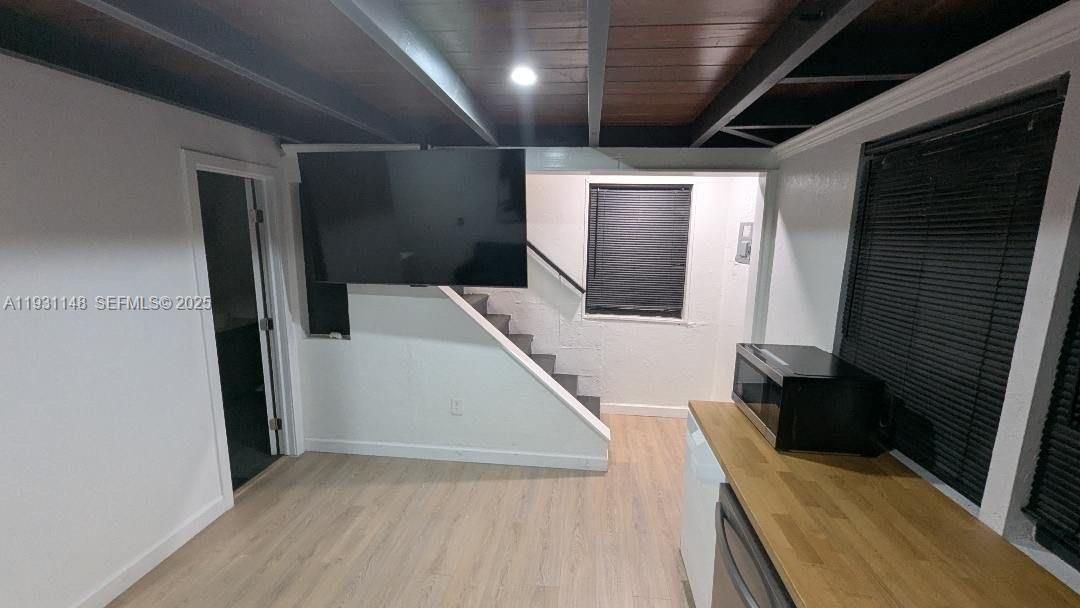 Interior, Recessed Lighting, Wooden Ceilings, Wood Texture Flooring