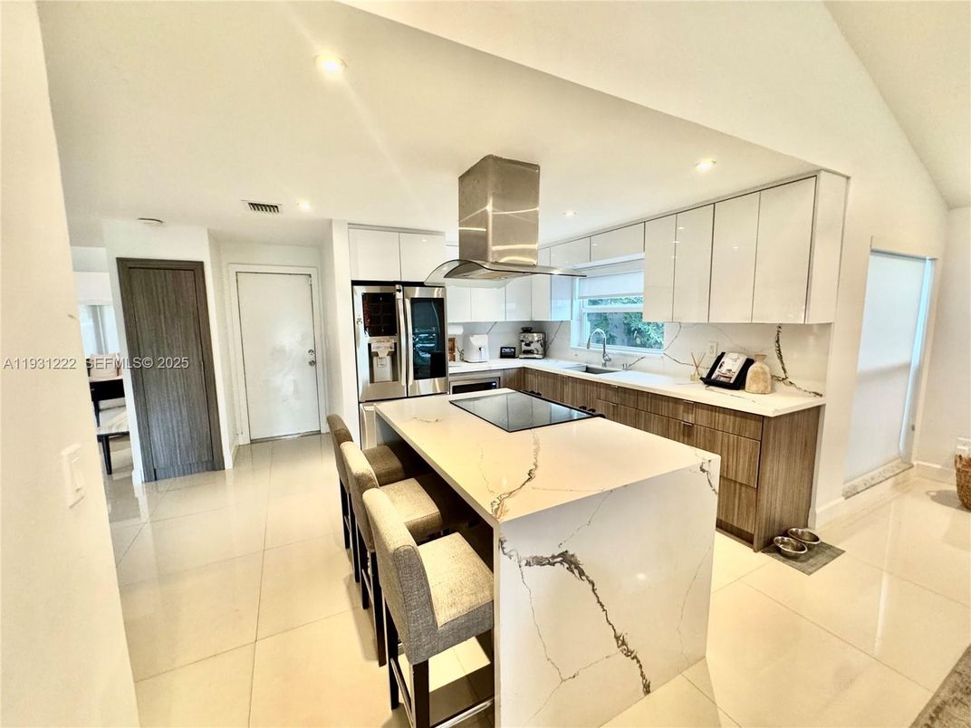 Interior, Kitchen, Recessed Lighting
