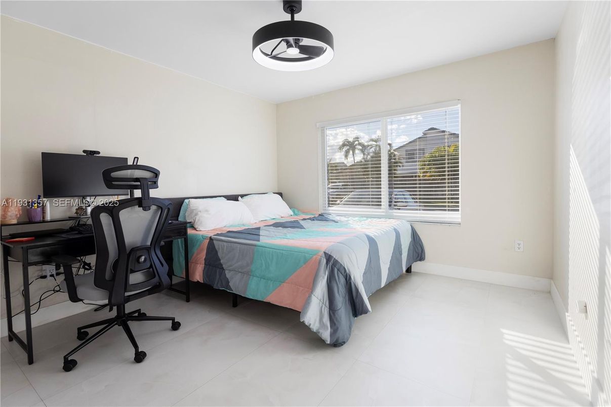 Bedroom, Home Office, Interior