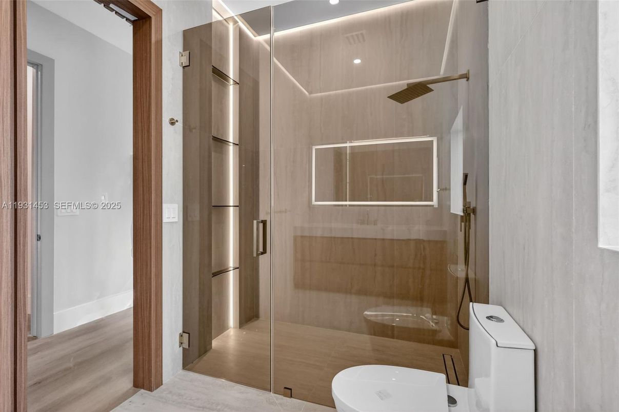 Water, Exterior, Pool, Other