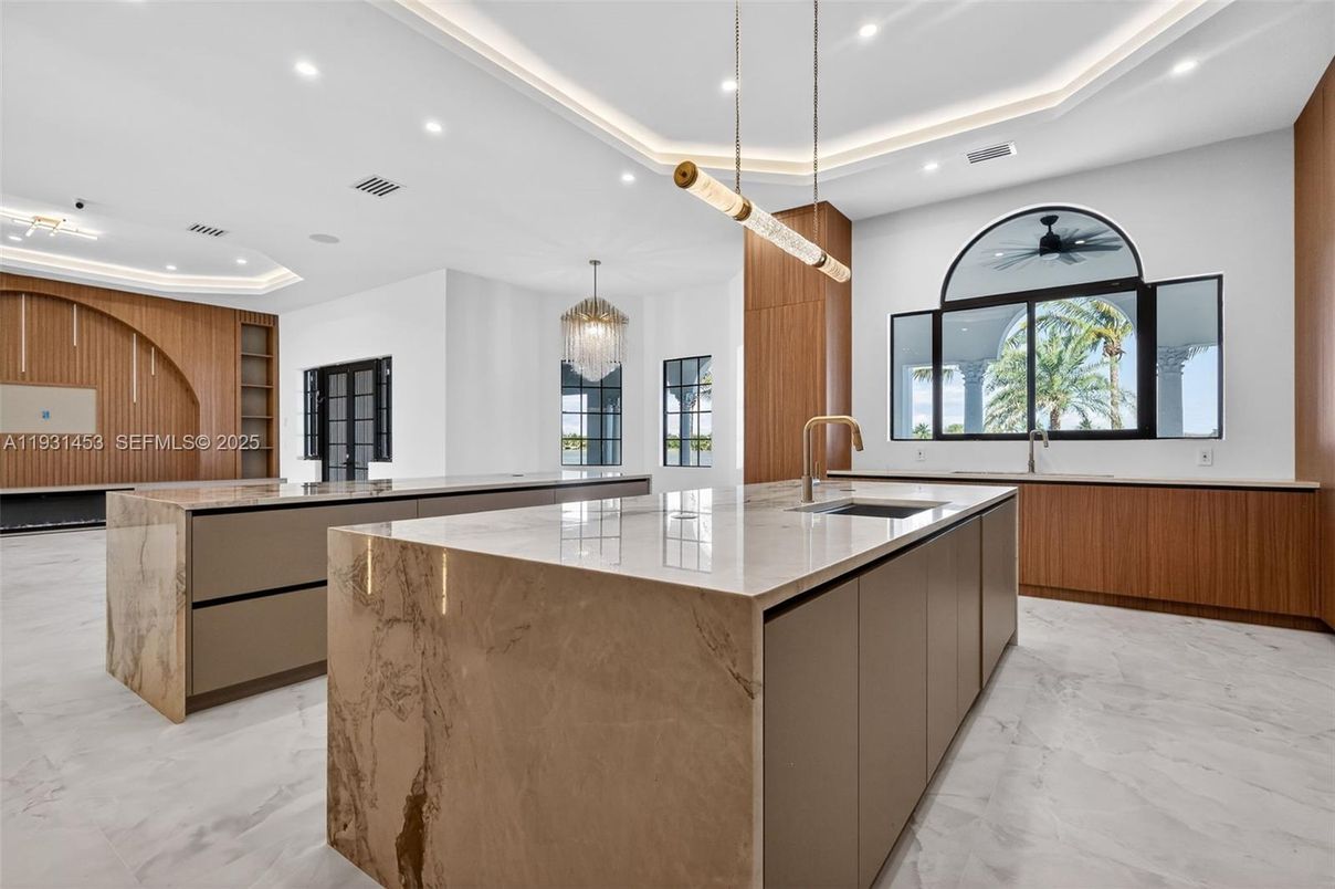 Interior, Kitchen, Marble, Pendant Lights, Recessed Lighting