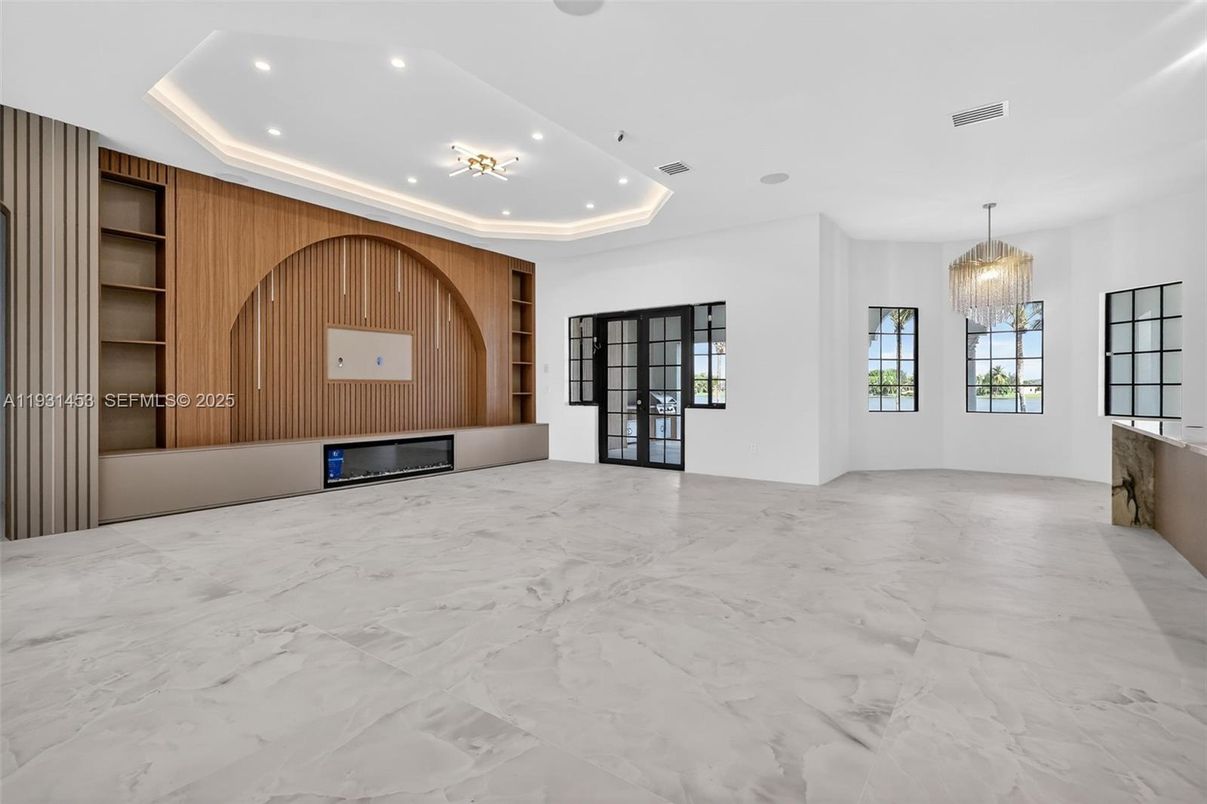 Interior, Kitchen, Marble, Pendant Lights, Recessed Lighting