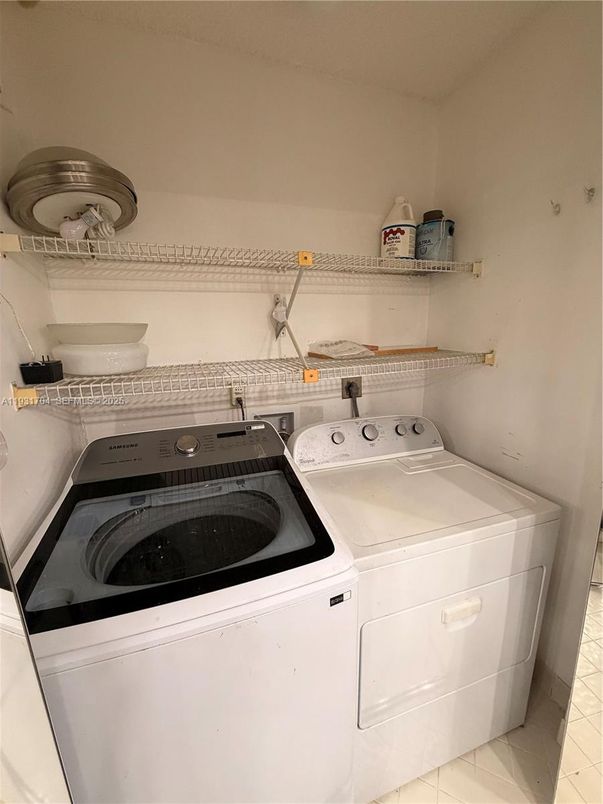 Interior, Utility Closets, Washer