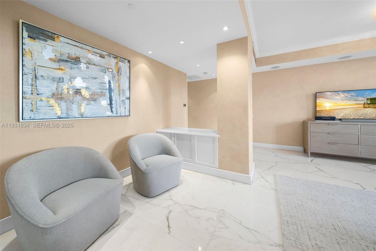 Interior, Marble, Recessed Lighting