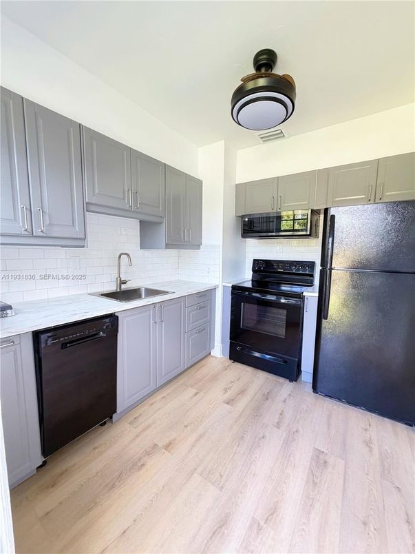Interior, Kitchen, Wood Texture Flooring