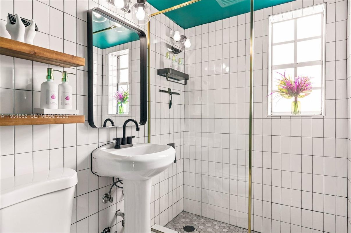 Bathroom, Glass Shower, Interior