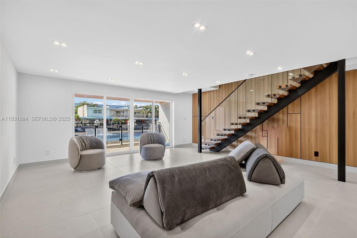 Interior, Recessed Lighting, Water