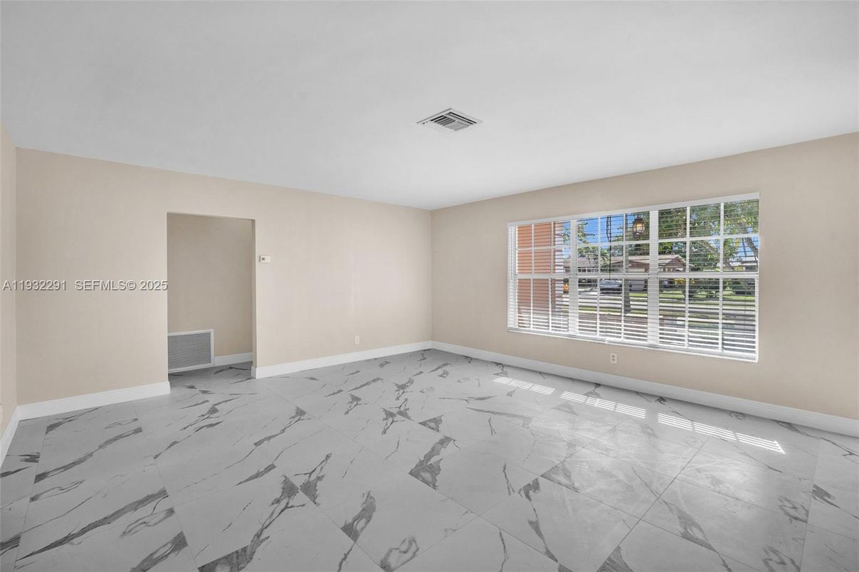 Empty room, Interior, Marble