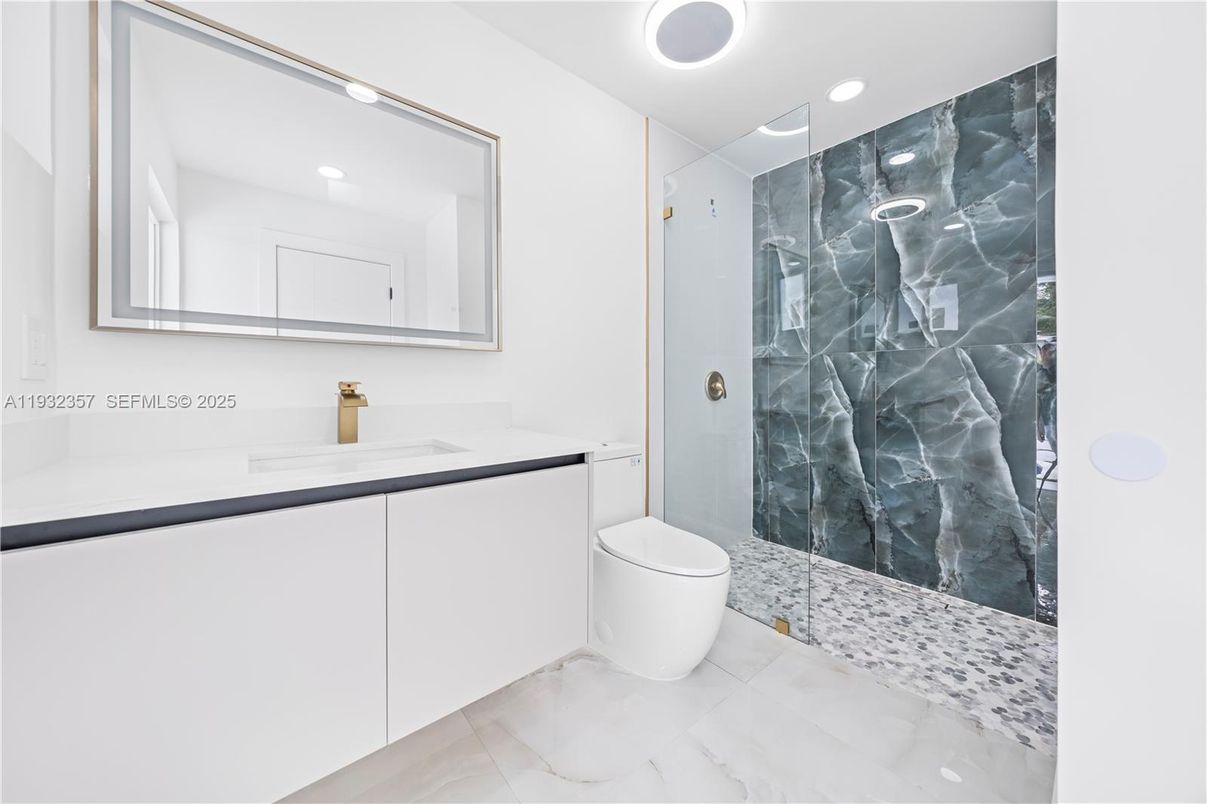 Bathroom, Glass Shower, Interior, Marble, Marble Walls, Recessed Lighting