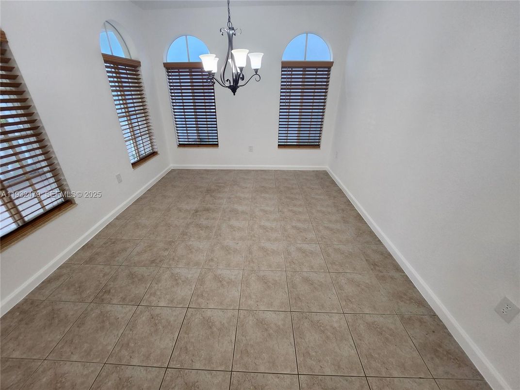 Chandelier, Empty room, Interior