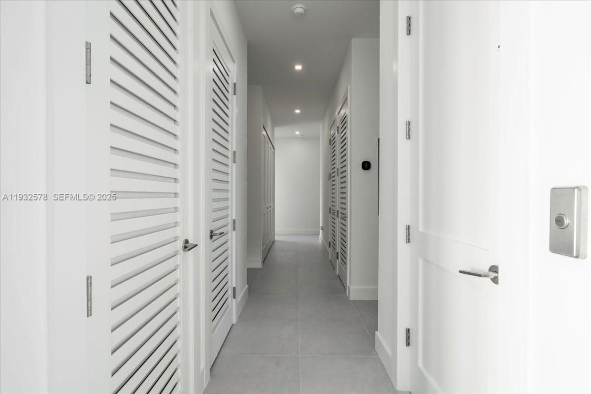 Interior, Recessed Lighting