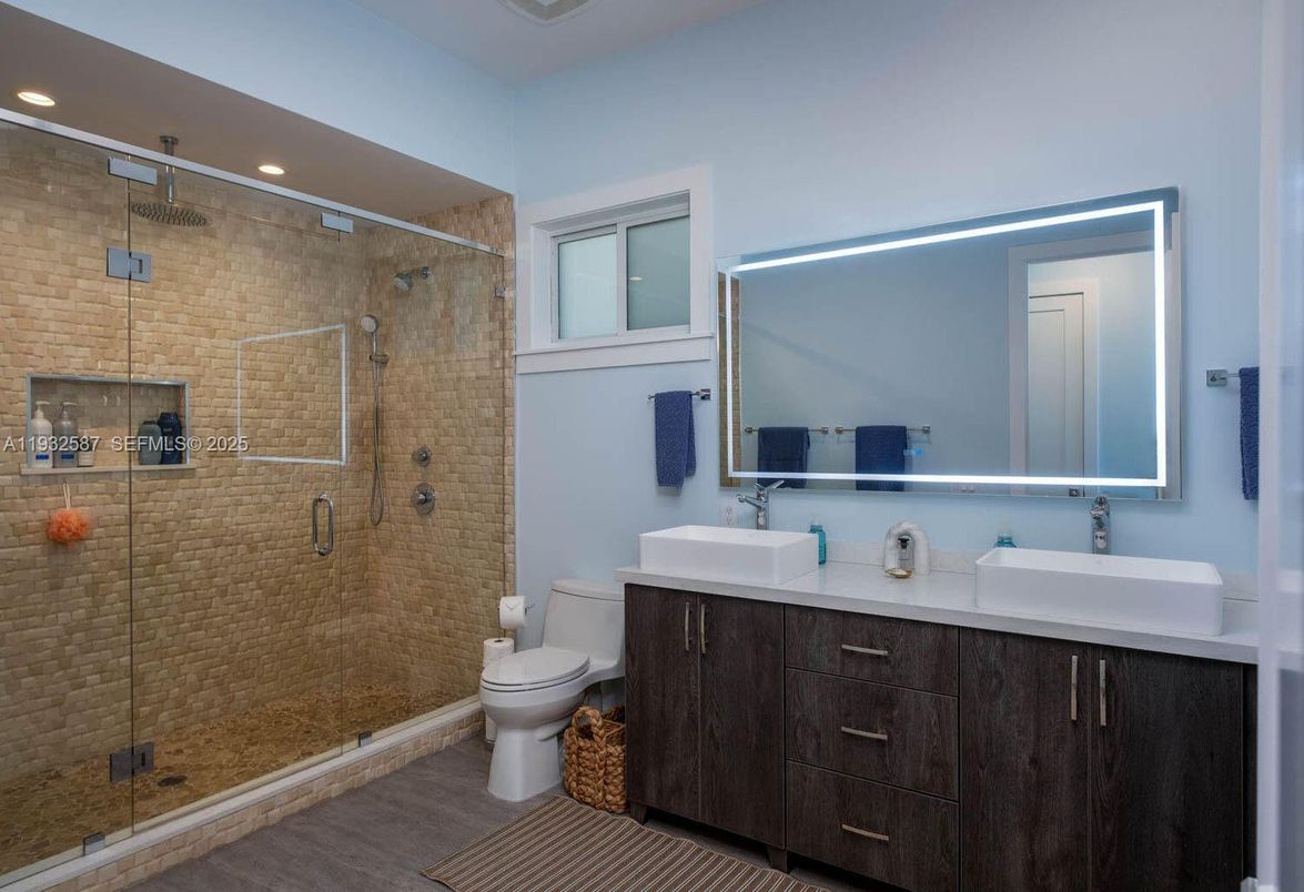 Bathroom, Dual Sink Vanities, Glass Shower, Interior, Recessed Lighting