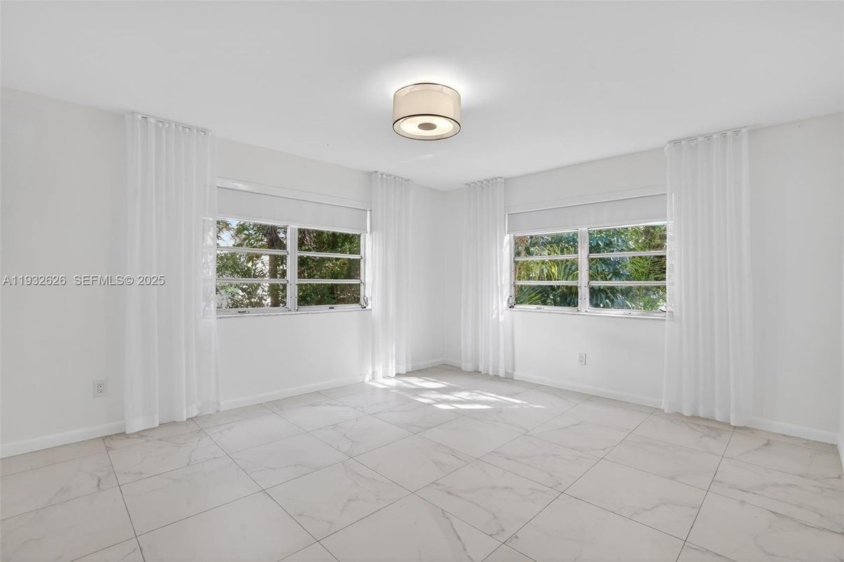 Empty room, Interior, Marble
