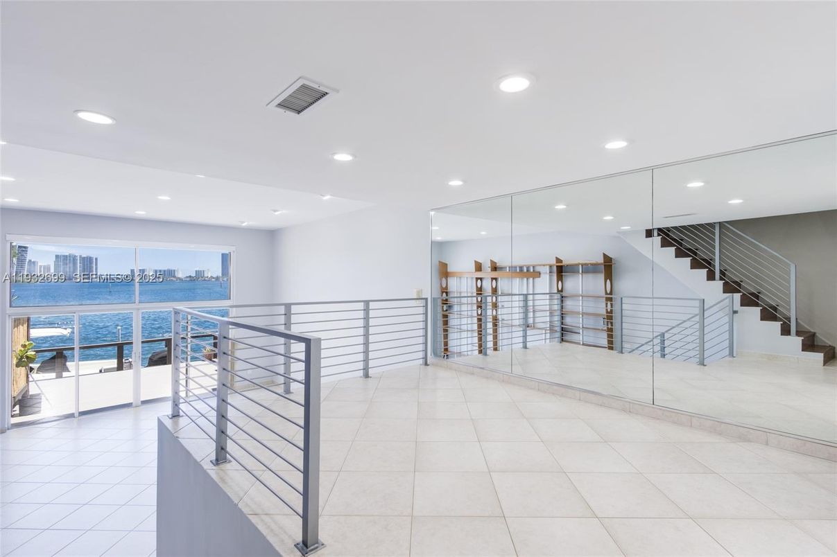 Interior, Recessed Lighting, Water