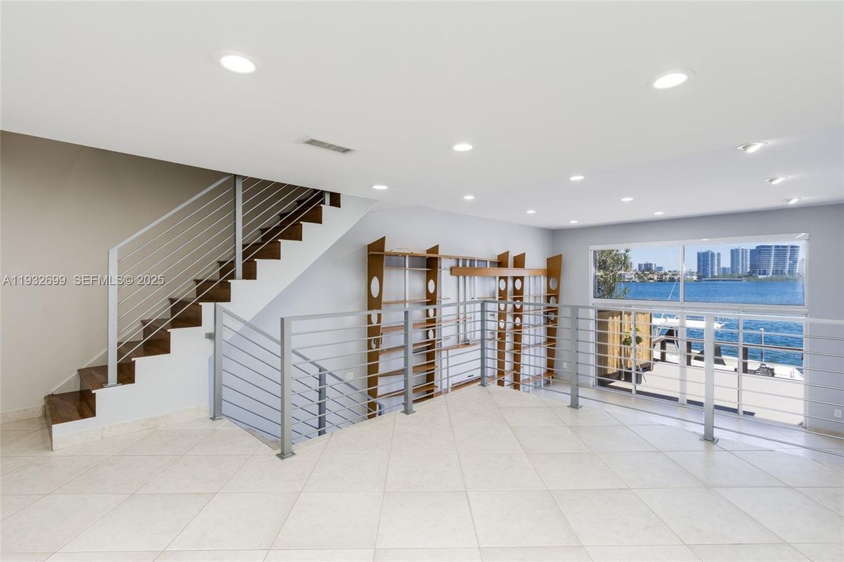 Interior, Recessed Lighting, Water