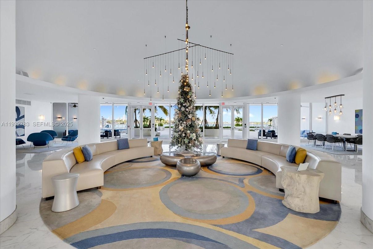 Dining room, Interior, Living room, Marble, Pendant Lights, Water