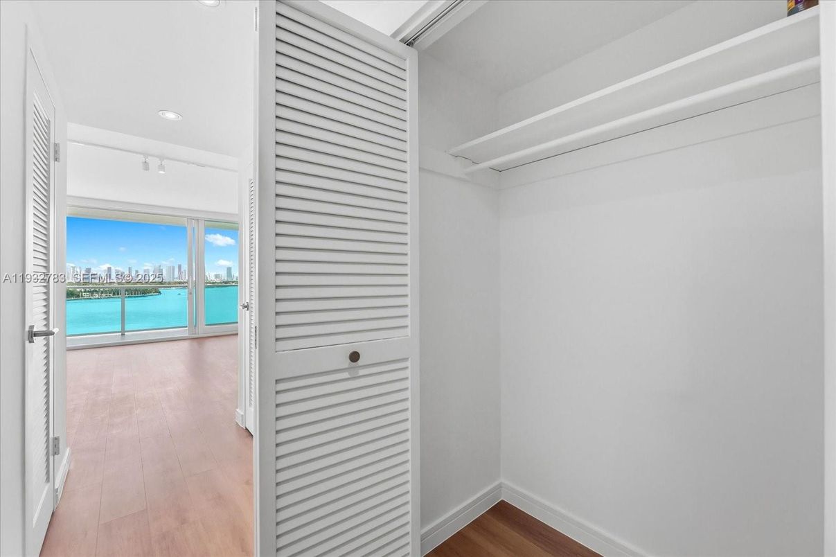 Interior, Recessed Lighting, Water, Wood Texture Flooring