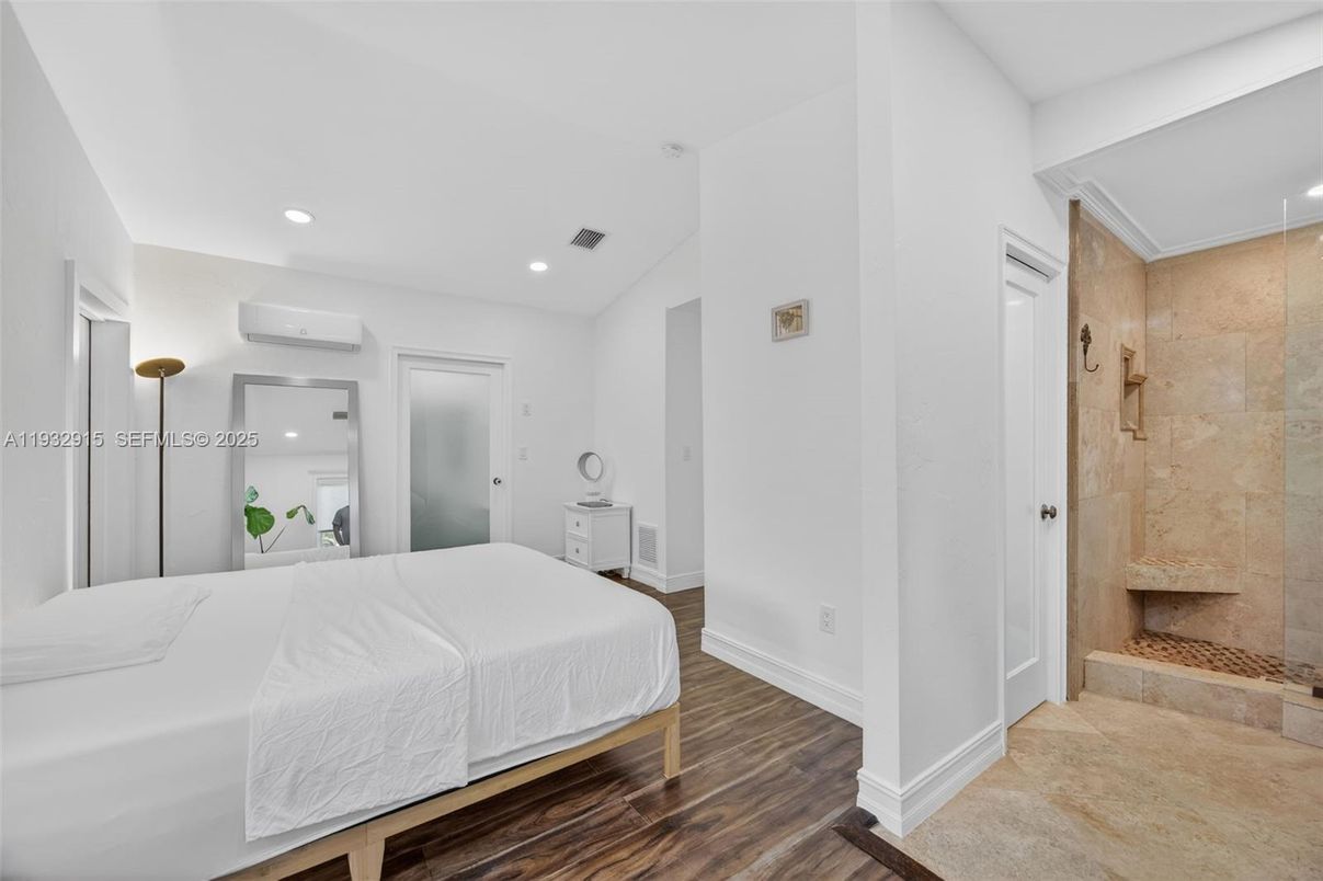 Bedroom, Fireplace, Interior, Recessed Lighting, Wood Texture Flooring