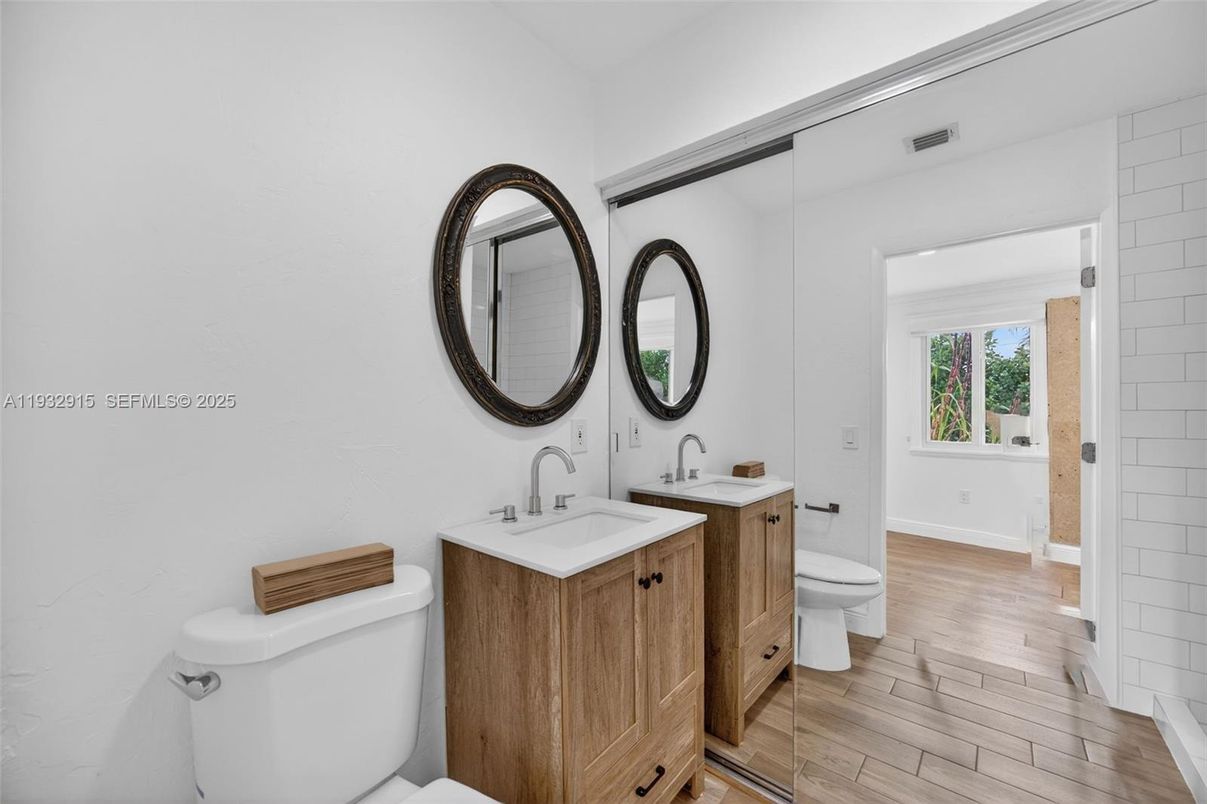 Bathroom, Dual Sink Vanities, Interior, Wood Texture Flooring