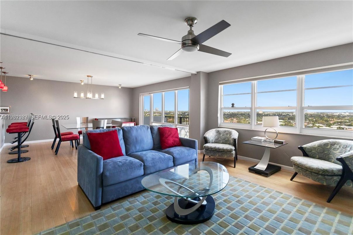 Dining room, Interior, Living room, Pendant Lights, Wood Texture Flooring